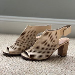 Tan heels